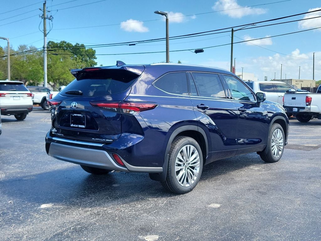 2026 Toyota Highlander Platinum