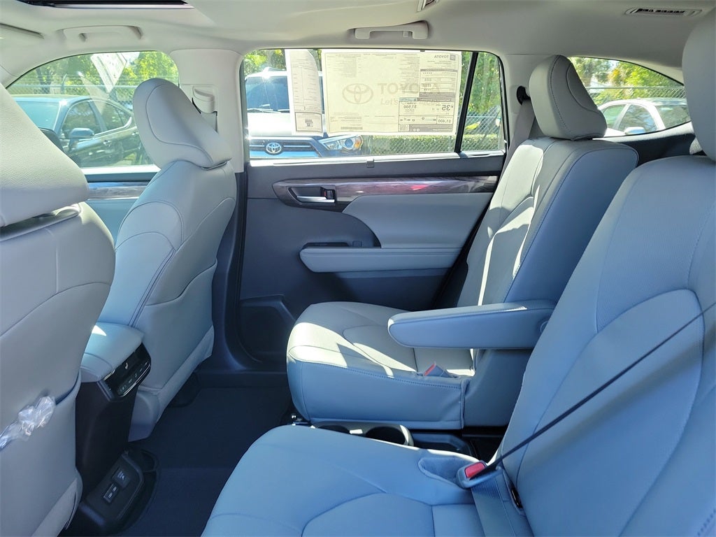 2026 Toyota Highlander Hybrid Hybrid Limited