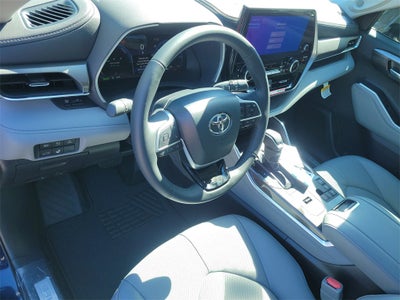 2026 Toyota Highlander Hybrid Hybrid Limited