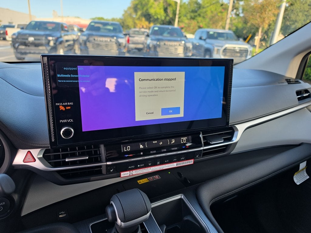 2026 Toyota Sienna XLE