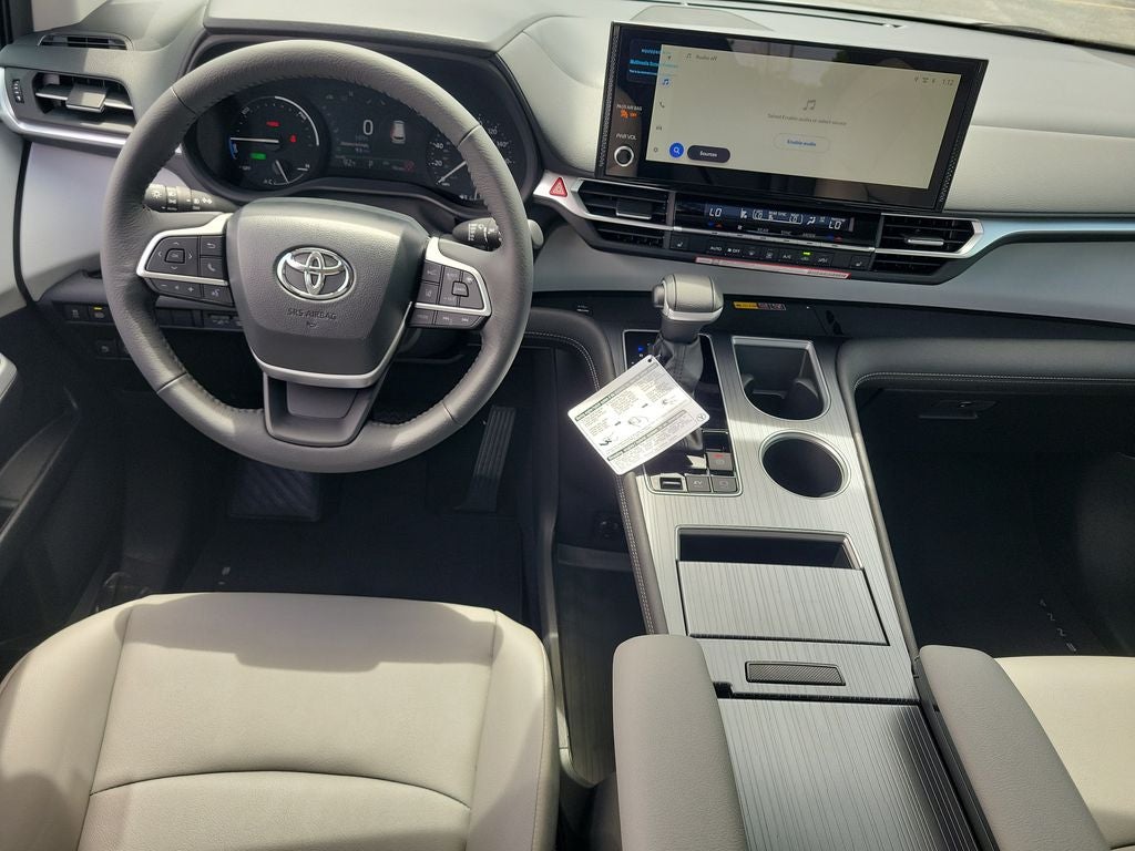 2026 Toyota Sienna XLE