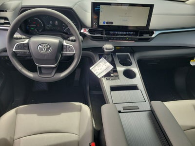 2026 Toyota Sienna XLE