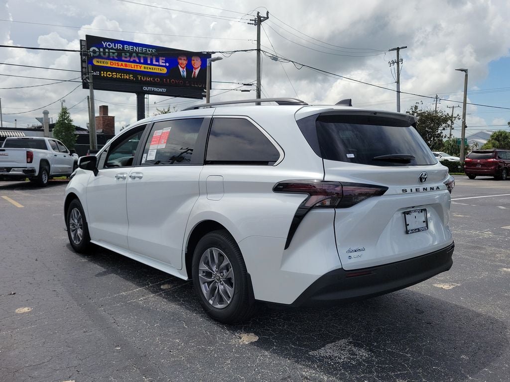 2026 Toyota Sienna XLE