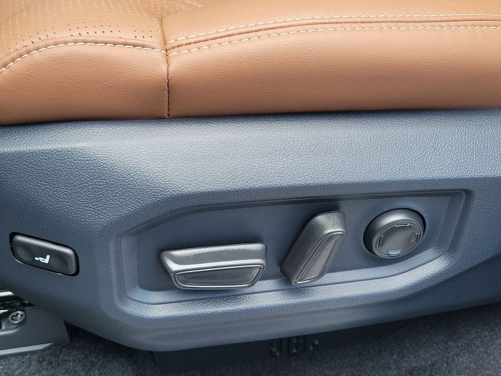 2026 Toyota Tundra i-FORCE MAX 1794 Edition i-FORCE MAX