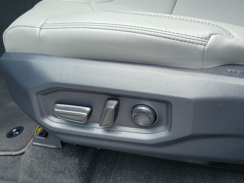 2026 Toyota Tundra i-FORCE MAX Limited i-FORCE MAX