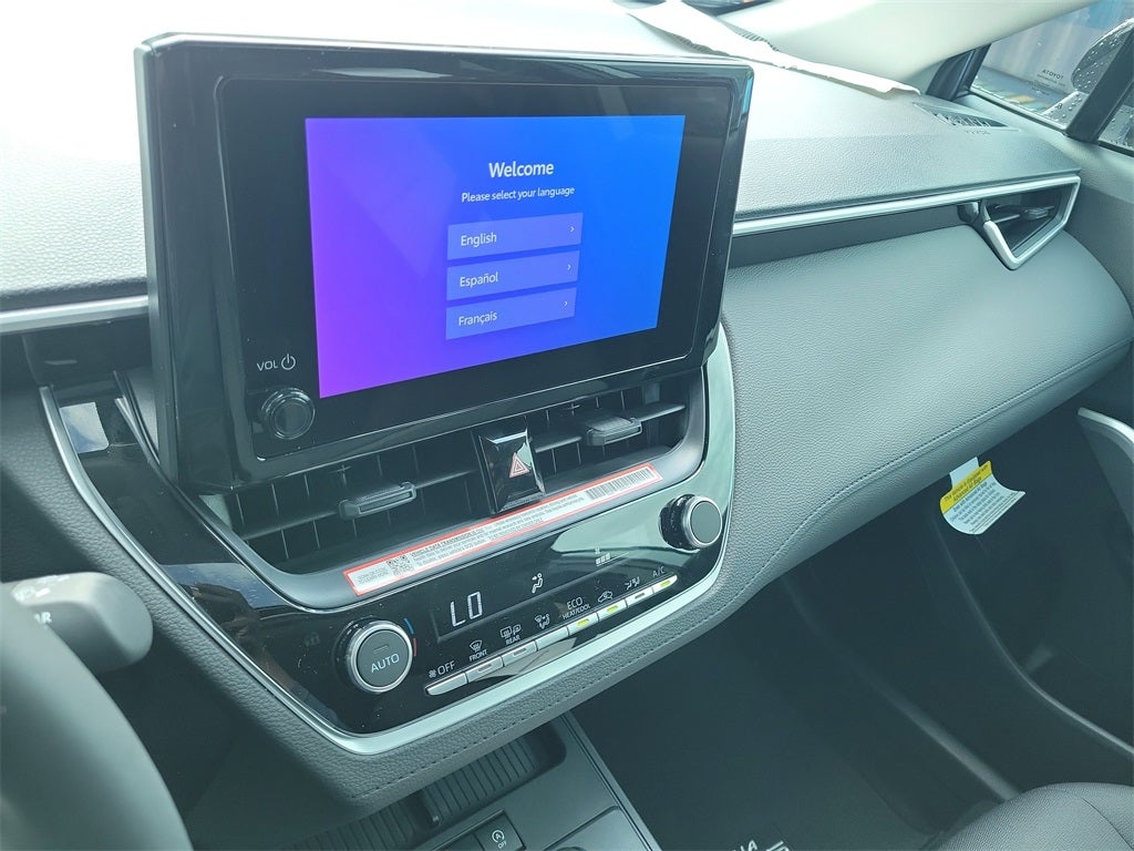 2026 Toyota Corolla Cross LE