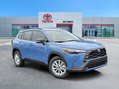 2026 Toyota Corolla Cross LE