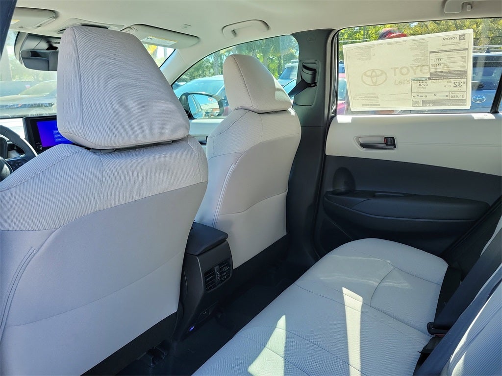 2026 Toyota Corolla Cross LE