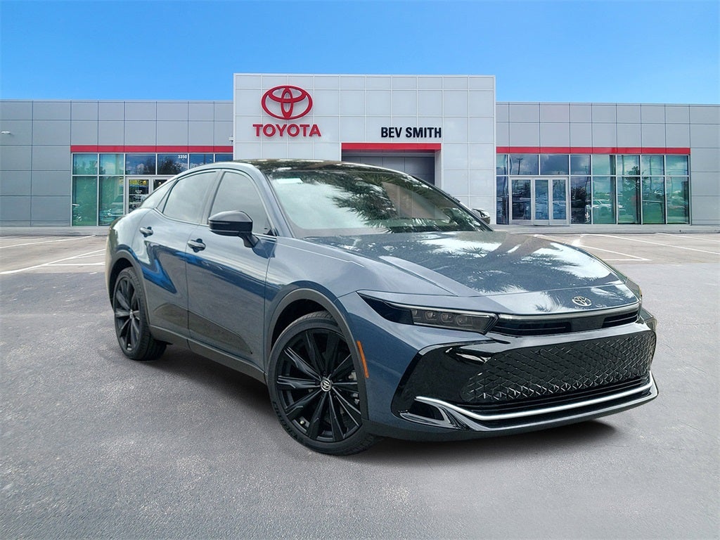 2026 Toyota Toyota Crown Nightshade