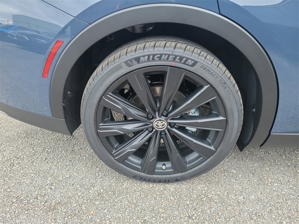 2026 Toyota Toyota Crown Nightshade