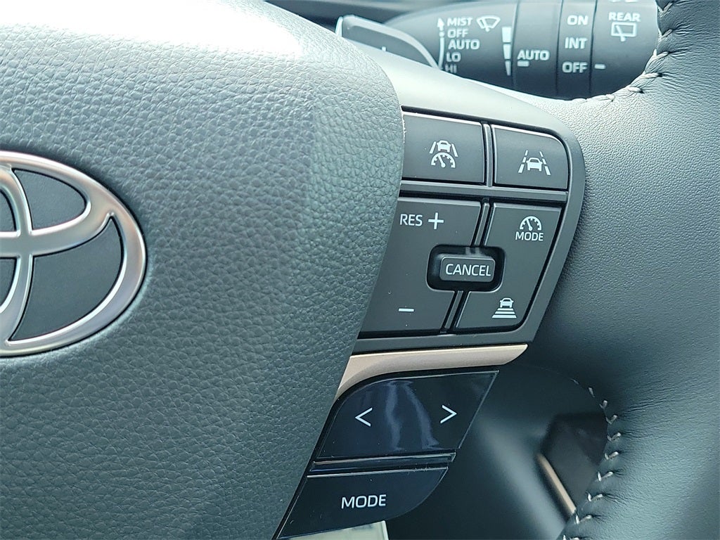 2026 Toyota Toyota Crown Signia Limited