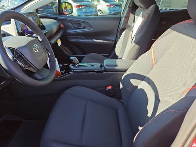 2026 Toyota Prius Plug-in Hybrid SE