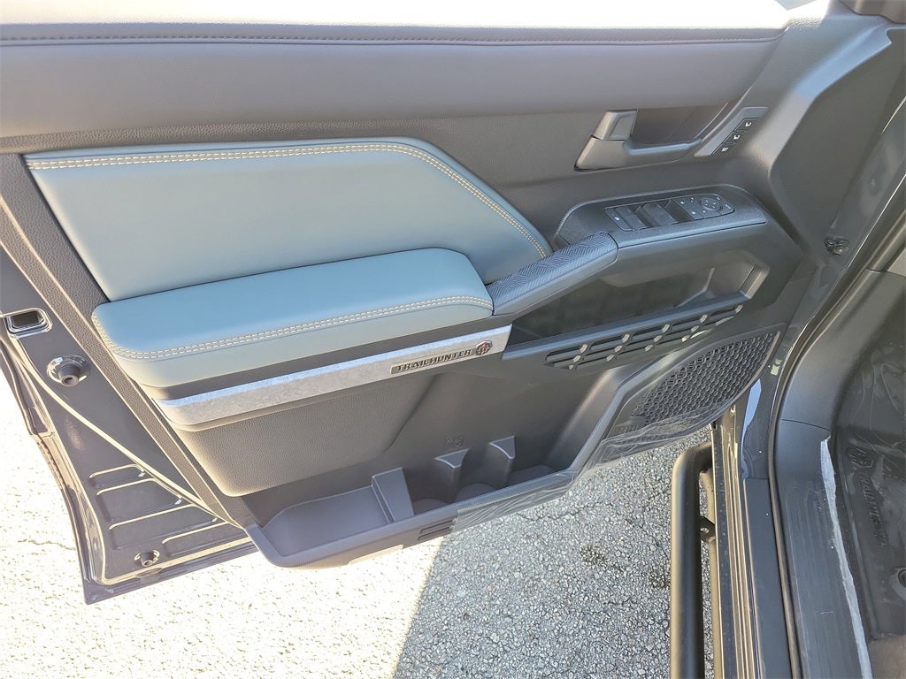 2025 Toyota 4Runner i-FORCE MAX Trailhunter