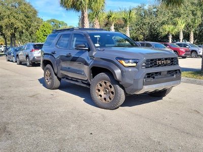 2025 Toyota 4Runner i-FORCE MAX Trailhunter