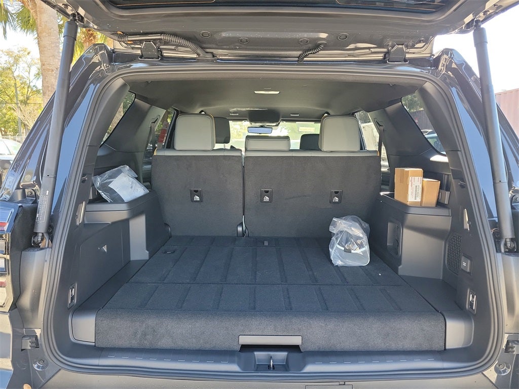 2025 Toyota 4Runner i-FORCE MAX Trailhunter