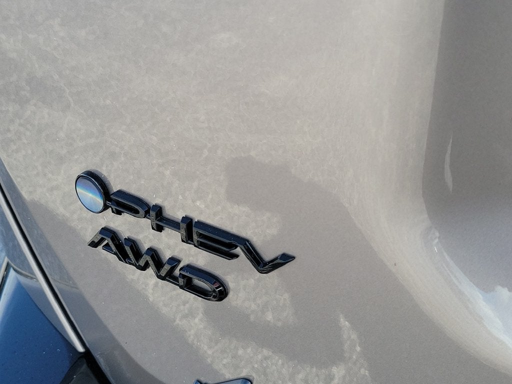 2026 Toyota RAV4 Plug-in Hybrid SE