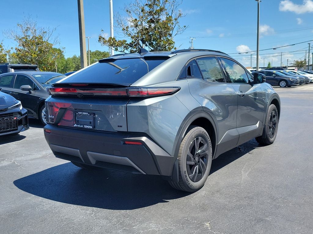 2026 Toyota C-HR SE