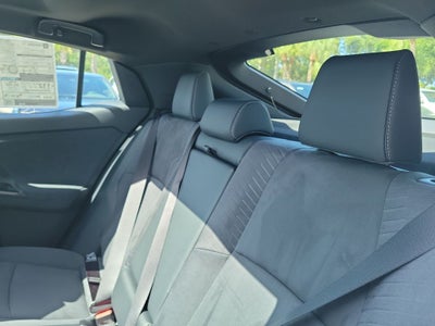 2026 Toyota C-HR XSE