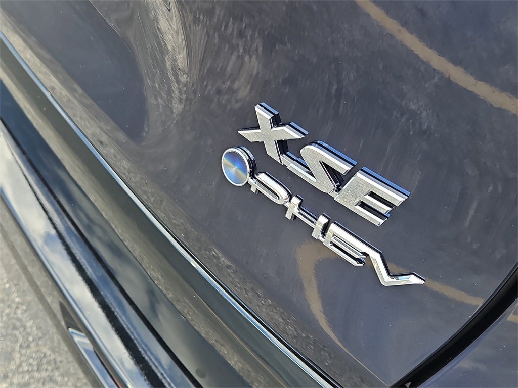 2025 Toyota RAV4 Plug-in Hybrid XSE