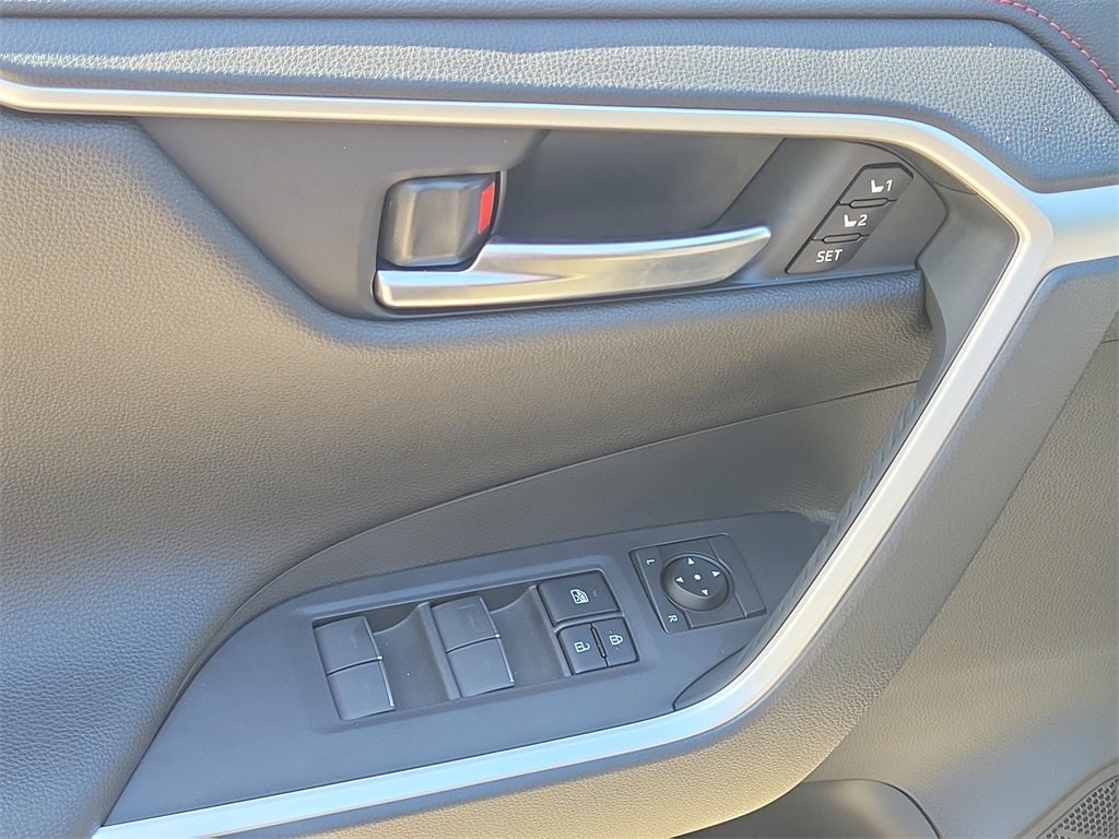 2025 Toyota RAV4 Plug-in Hybrid XSE