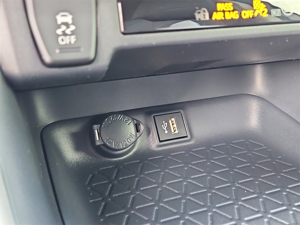 2025 Toyota RAV4 Hybrid Hybrid XLE