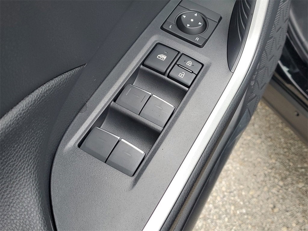 2025 Toyota RAV4 Hybrid Hybrid XLE