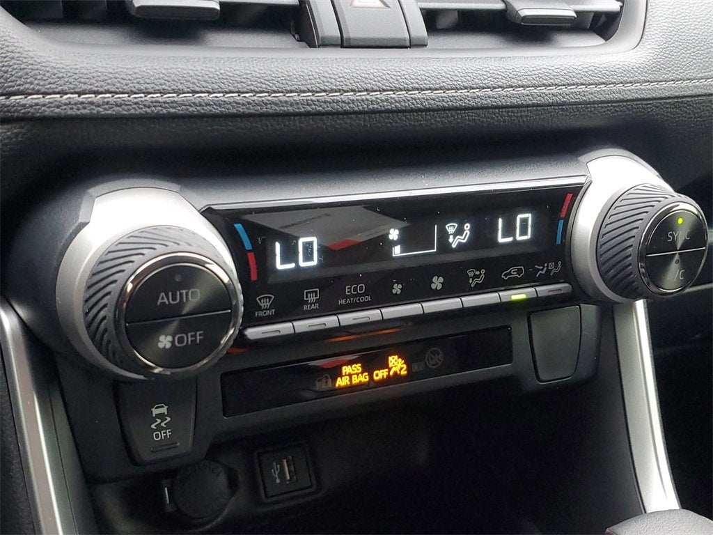 2025 Toyota RAV4 Hybrid Hybrid XLE