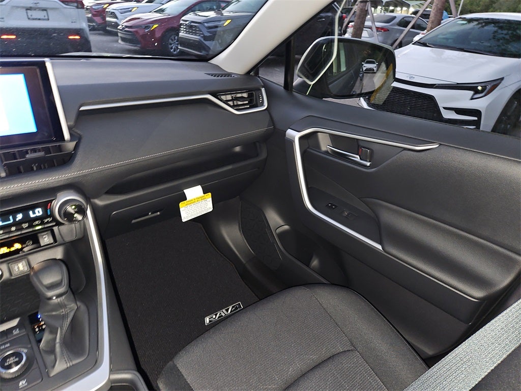 2025 Toyota RAV4 Hybrid Hybrid XLE