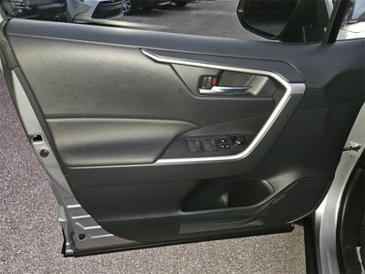 2025 Toyota RAV4 Hybrid Hybrid XLE