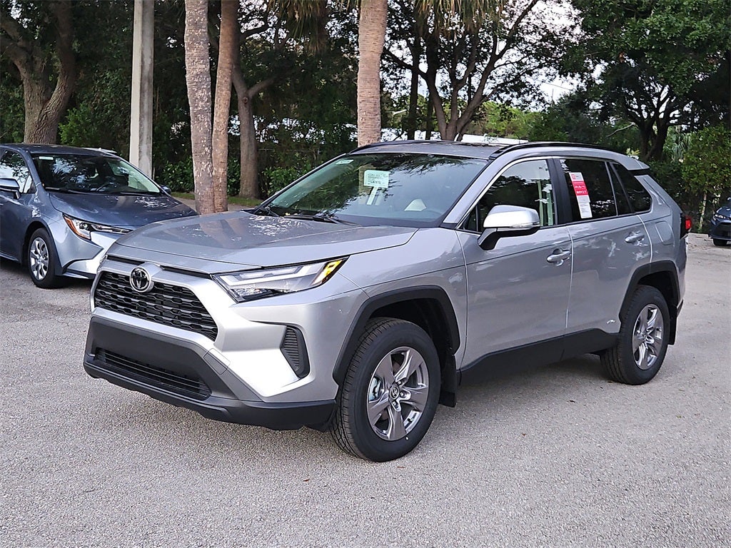 2025 Toyota RAV4 Hybrid Hybrid XLE
