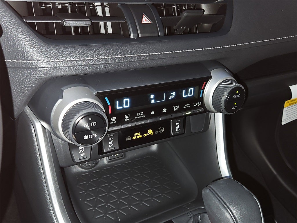 2025 Toyota RAV4 Hybrid Hybrid XLE