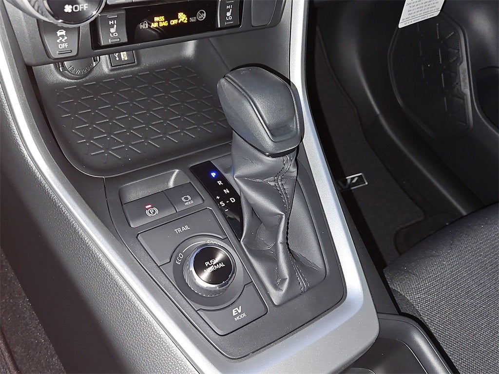 2025 Toyota RAV4 Hybrid Hybrid XLE