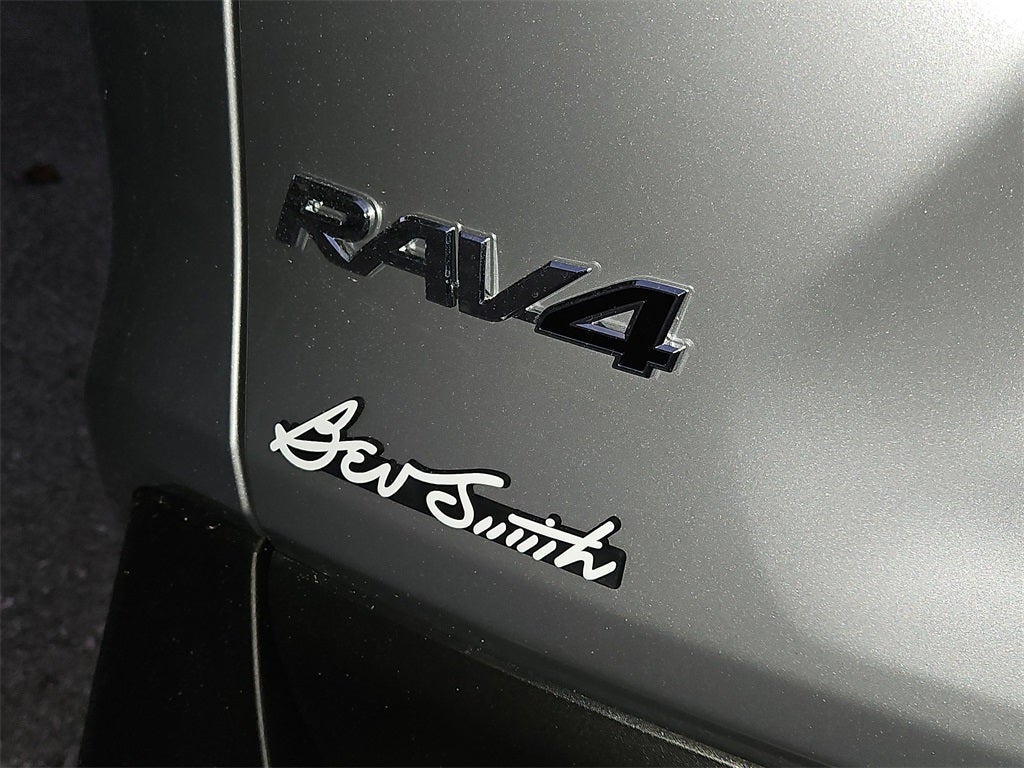 2025 Toyota RAV4 Hybrid Hybrid XLE