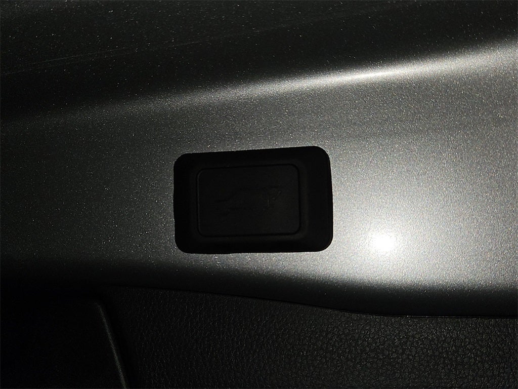 2025 Toyota RAV4 Hybrid Hybrid XLE