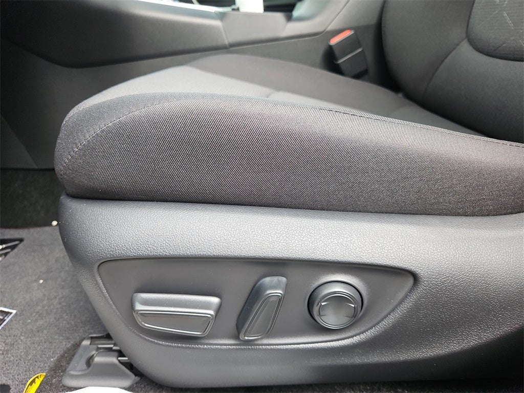 2025 Toyota RAV4 Hybrid Hybrid XLE