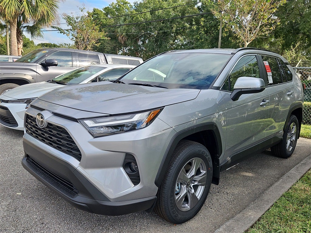 2025 Toyota RAV4 Hybrid Hybrid XLE