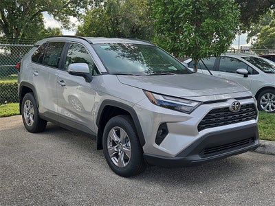 2025 Toyota RAV4 Hybrid Hybrid XLE