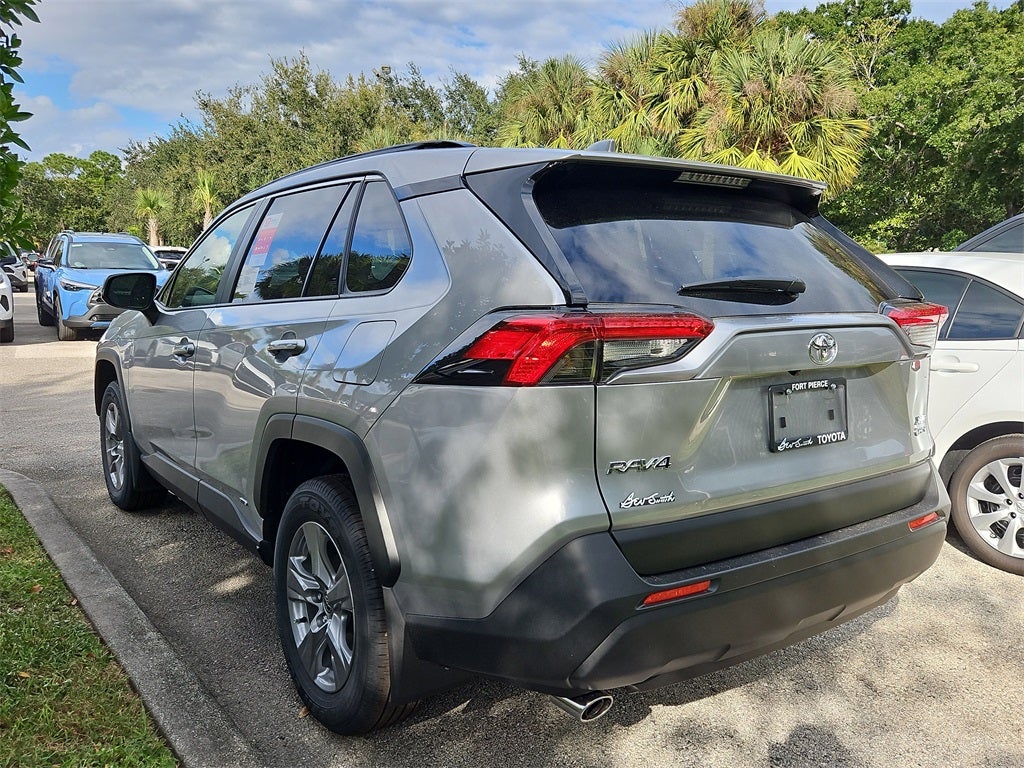 2025 Toyota RAV4 Hybrid Hybrid XLE