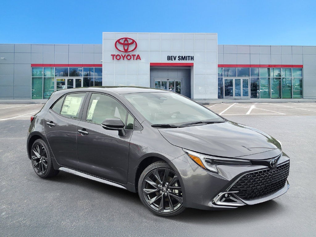 2027 Toyota Corolla Hatchback XSE
