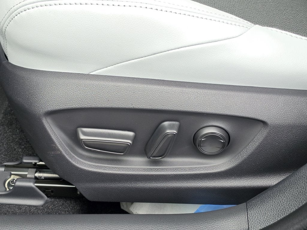 2027 Toyota Corolla Hatchback XSE
