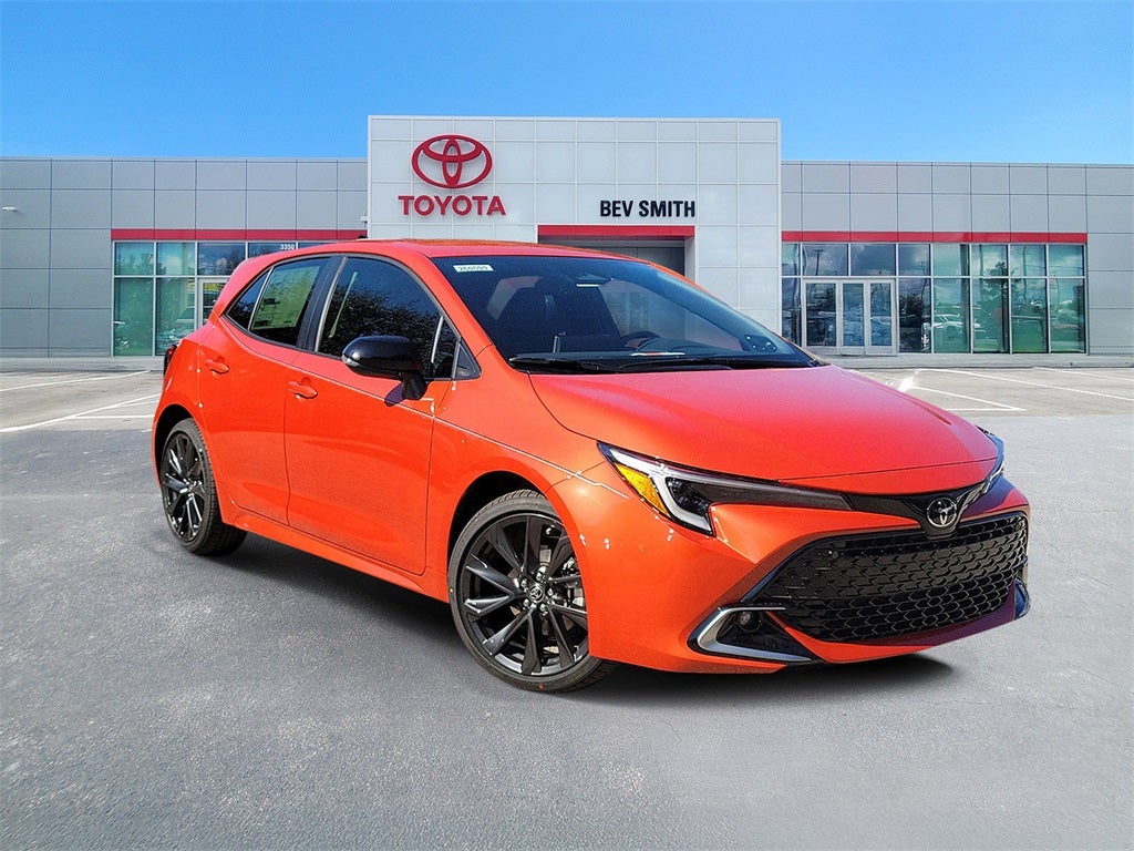 2026 Toyota Corolla Hatchback XSE