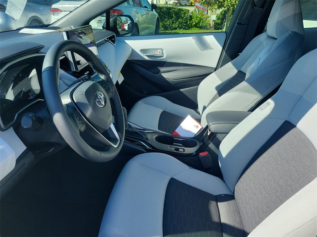 2026 Toyota Corolla Hatchback SE