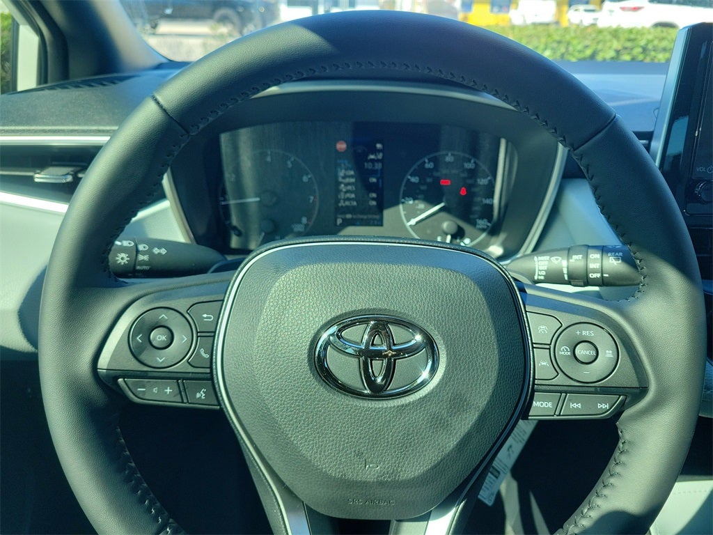 2026 Toyota Corolla Hatchback SE